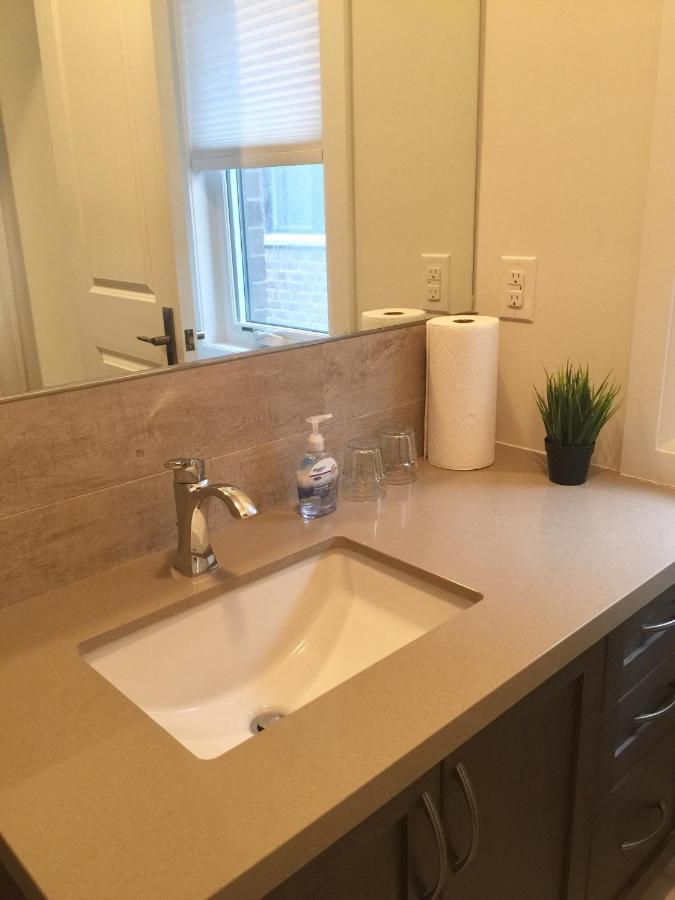 Comfortable Private Space Pickering Exterior photo